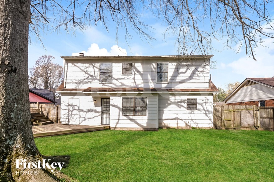 Building Photo - 5966 Anchuca Cove