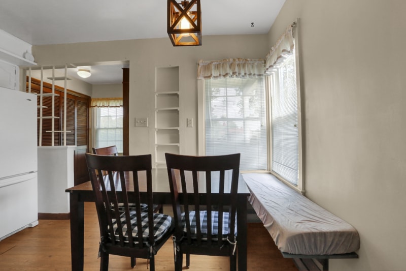 Building Photo - 719 Franklin St