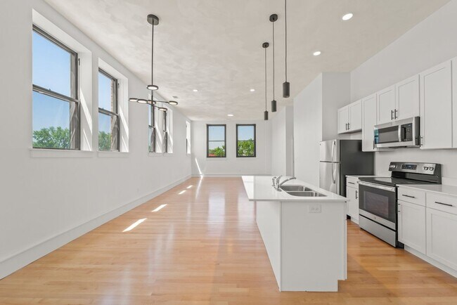 Interior Photo - Palace Apartments