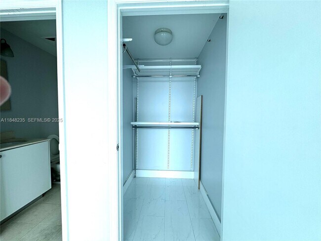 Building Photo - 60 SW 13th St