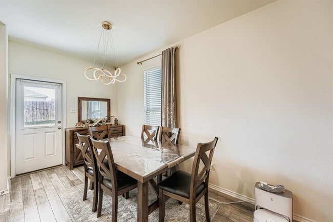 Building Photo - 144 Gunther Way