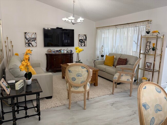 Building Photo - 6285 Tall Cypress Cir