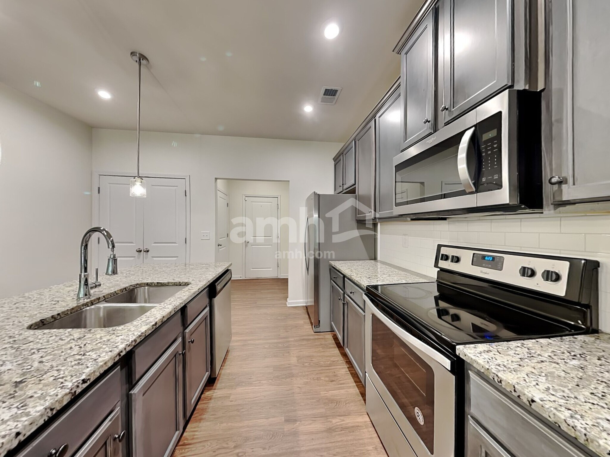 Building Photo - 721 Woodall Rd