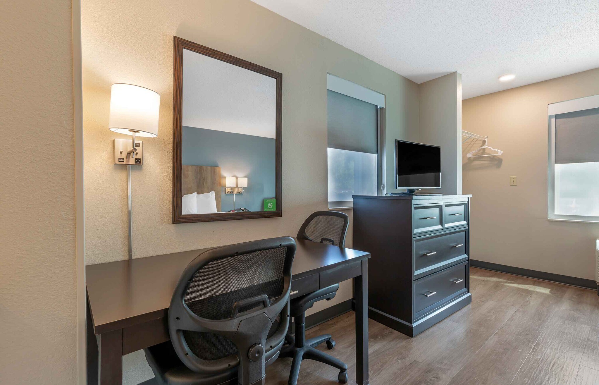 Building Photo - Furnished Studio-Washington, D.C. - Centre...
