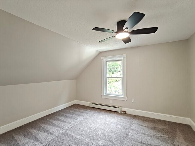 Building Photo - 2146 44th St