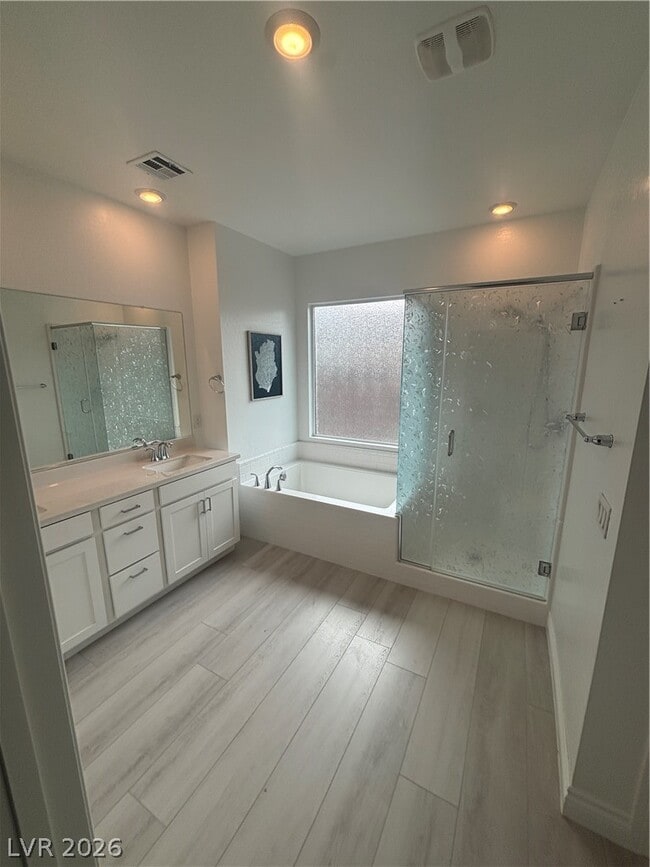 Building Photo - 6829 Chargehand Ave