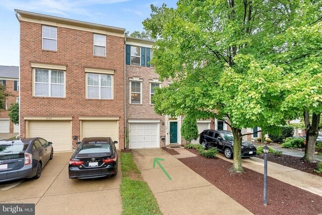 Building Photo - 43116 Autumnwood Sq