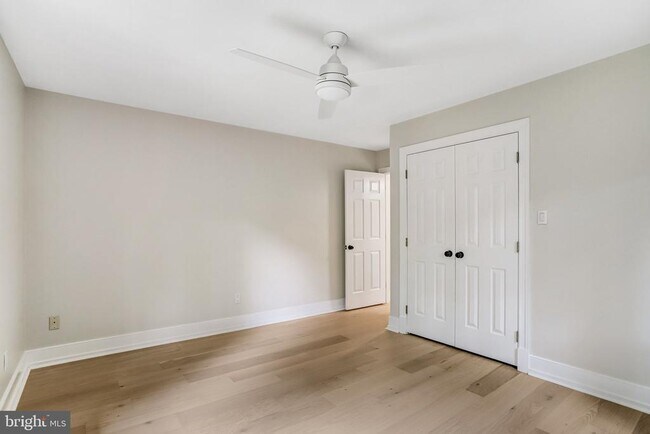 Building Photo - 11109 Elmview Pl