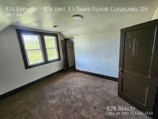 Building Photo - 974 Eddy Rd
