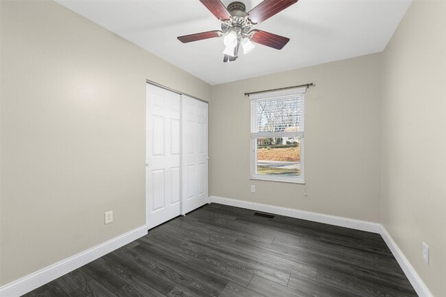 Building Photo - 818 Reinke Rd