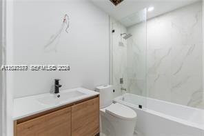 Building Photo - 11559 Royal Palm Blvd