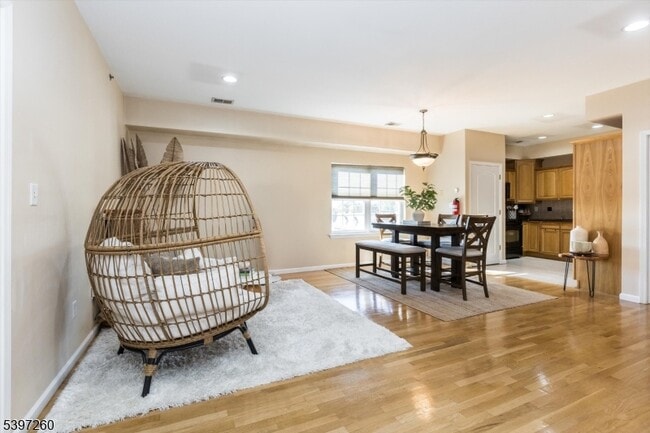 Building Photo - 349-353 S Broad St