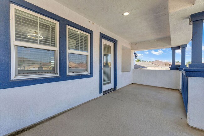 Building Photo - 469 Partridge Ln