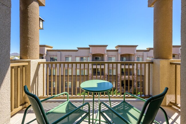 Building Photo - 5450 E Deer Valley Dr