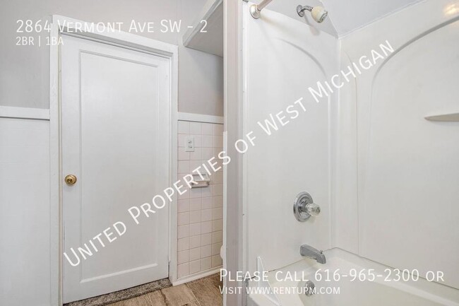 Building Photo - Tours Estimated to Begin 2/12 | Cute 2 Bed...