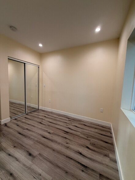 Spacious bedroom - 20806 Skouras Dr