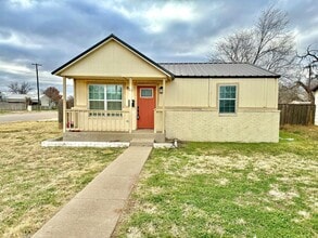 Building Photo - Cozy 2 Bedroom in Slaton