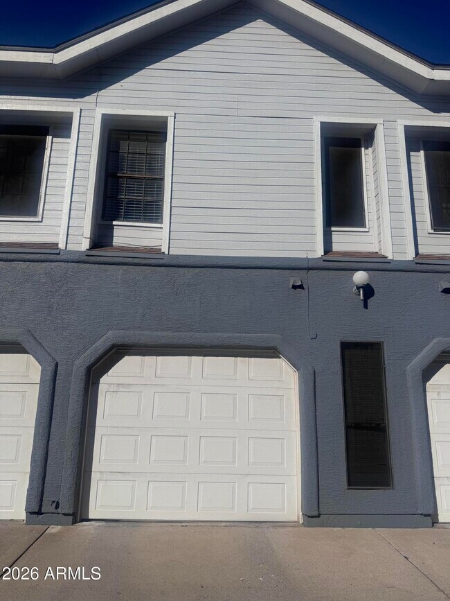 Building Photo - 8888 N 47th Ave