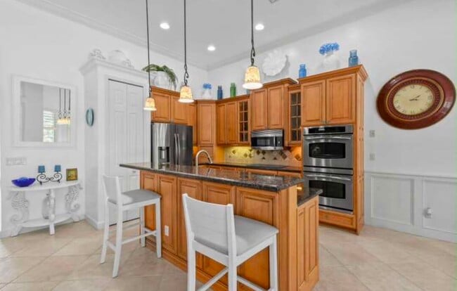 Building Photo - 9600 Crooked Stick Ln
