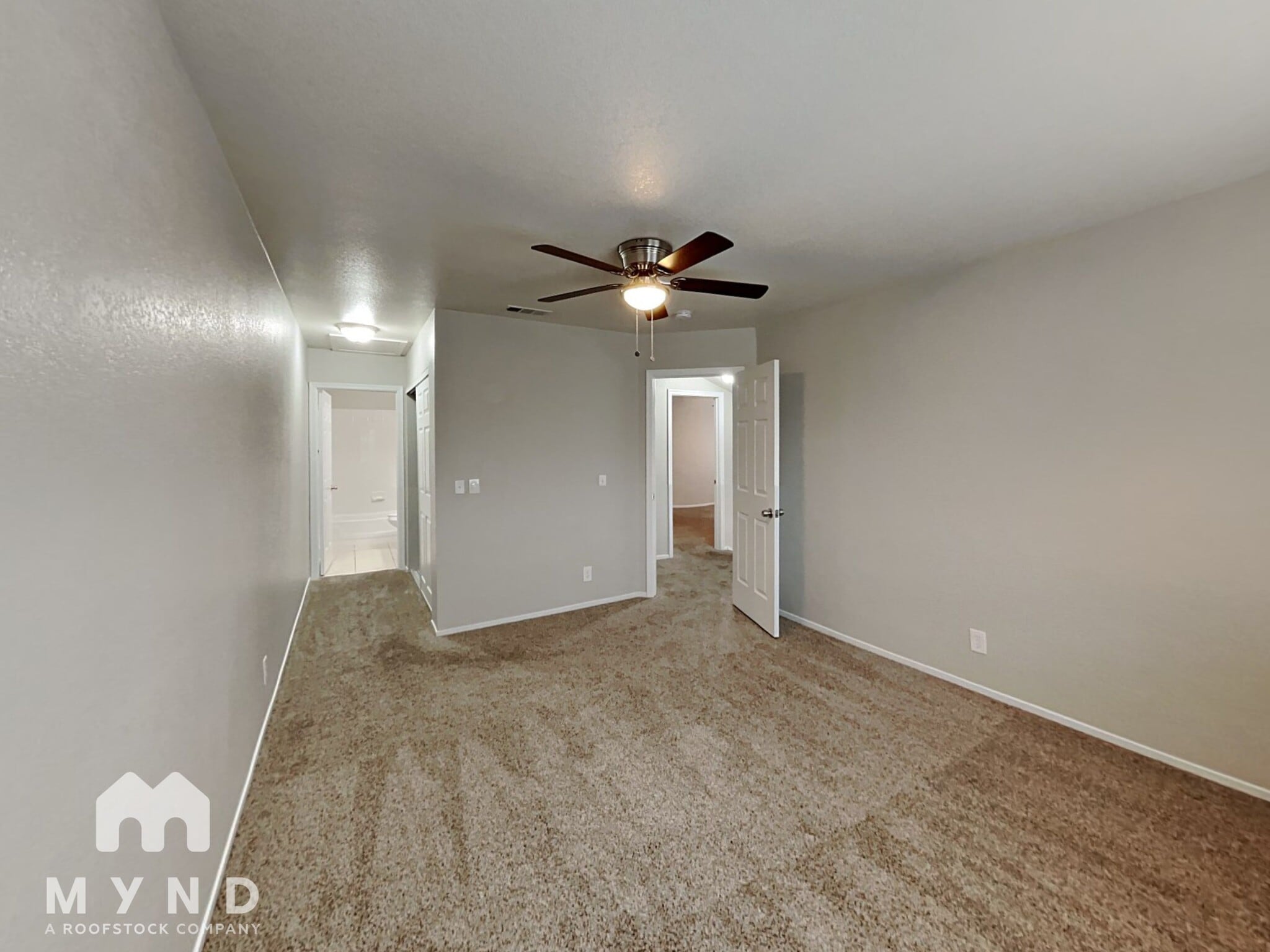 Building Photo - 2835 Floral Peak Dr