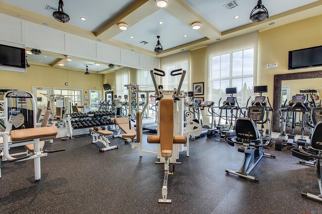 Building Photo - 12091 SW Bennington Cir