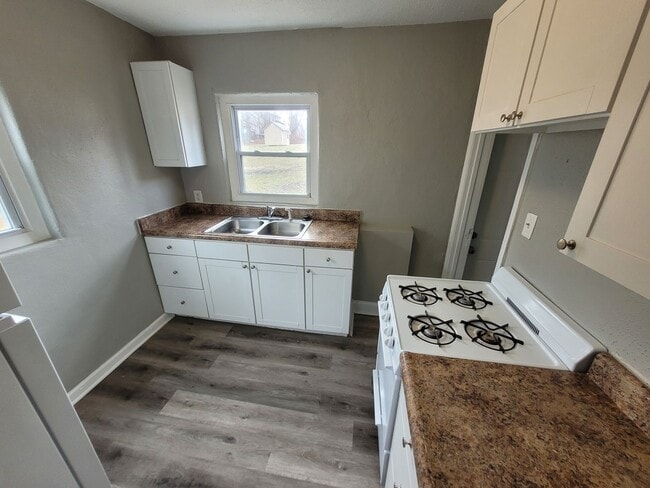 Building Photo - Affordable One Bedroom Single Family Rental Home