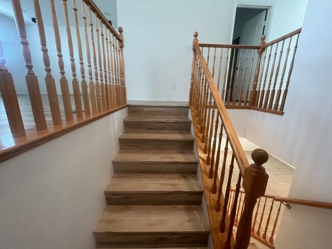 Building Photo - 2 Story-Single Family Home Located in Providence