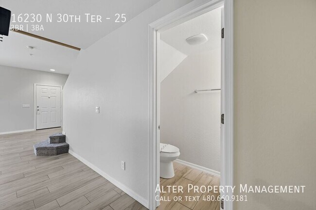 Building Photo - 16230 N 30th Terrace