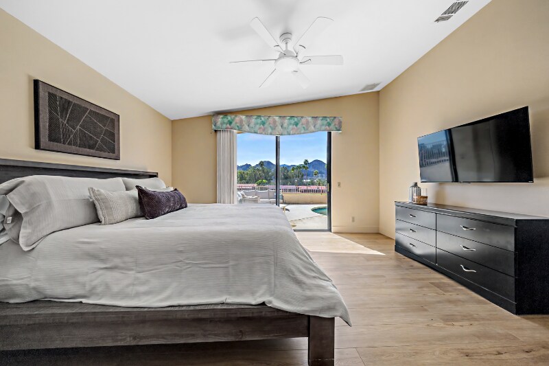 Building Photo - 76797 California Dr