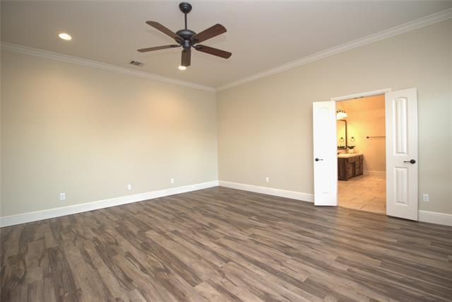 Building Photo - 2208 Beau W Ct