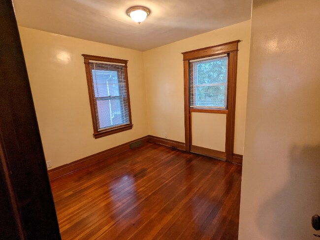 Building Photo - 19 Wolfert Terrace