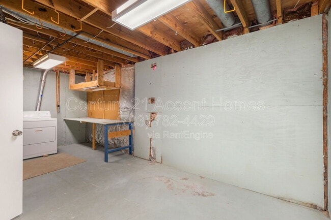Building Photo - 9086 Tiffany Park Ct