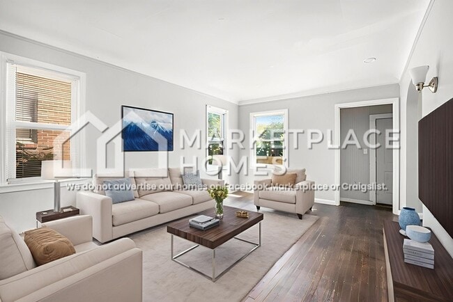 Building Photo - 10327 McKinney St