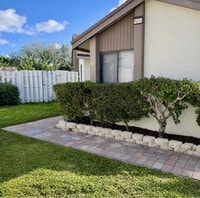 Building Photo - 9616 Golf State Park Way