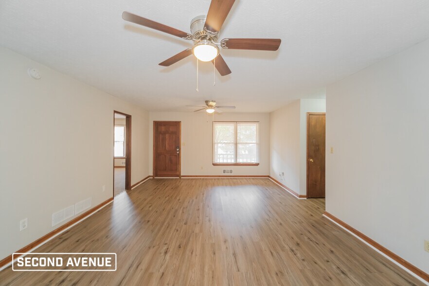 Building Photo - 116 Belair Trail