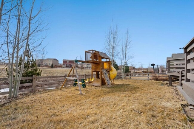 Building Photo - 3064 Magnetic Dr