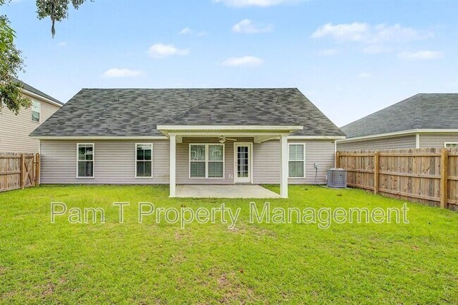 Building Photo - 20 Swallow Tail Cir