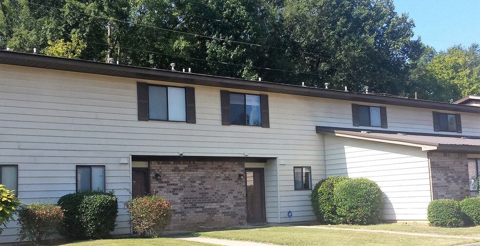 Villa Glen Apartments 900 Division St Bessemer AL 35020 Apartment