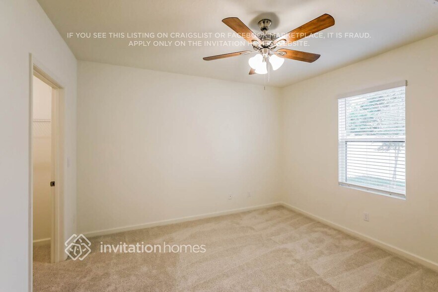 Building Photo - 565 Seaspray Dr