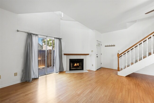 Building Photo - 7575 Cambridge St