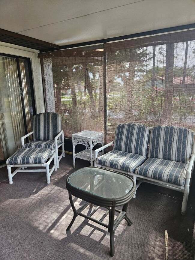 Building Photo - 2 BEDROOM 2 BATH HOME IN  PELICAN BAY GATED COMMUNITY