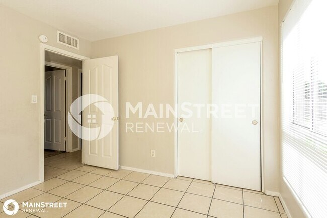 Building Photo - 3150 N 77th Ln, Phoenix, AZ 85033