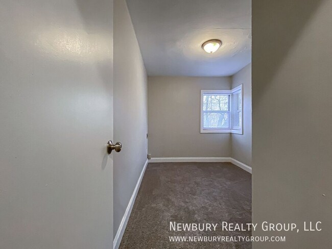 Building Photo - Welcome to WestWood Apartments: Your 2 Bed...