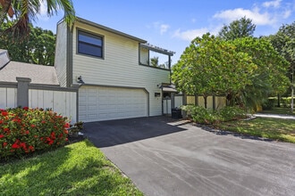 Building Photo - 13400 Bedford Mews Ct