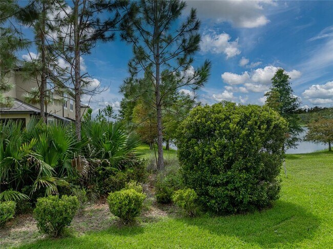 Building Photo - 29934 Southwell Ln