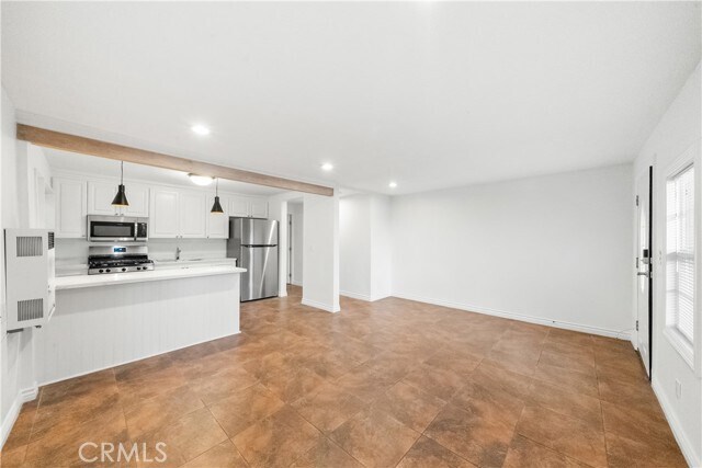 Building Photo - 274 Cliff Dr