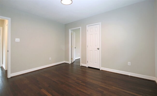 Building Photo - 5402 Texas St