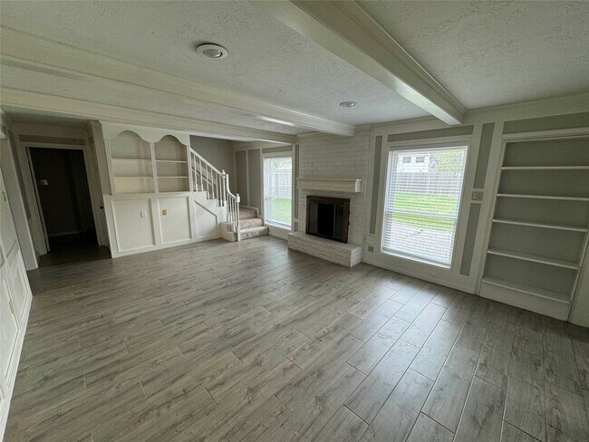 Building Photo - 11821 Westmere Dr