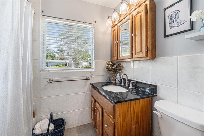 Building Photo - 4307 S Thatcher Ave