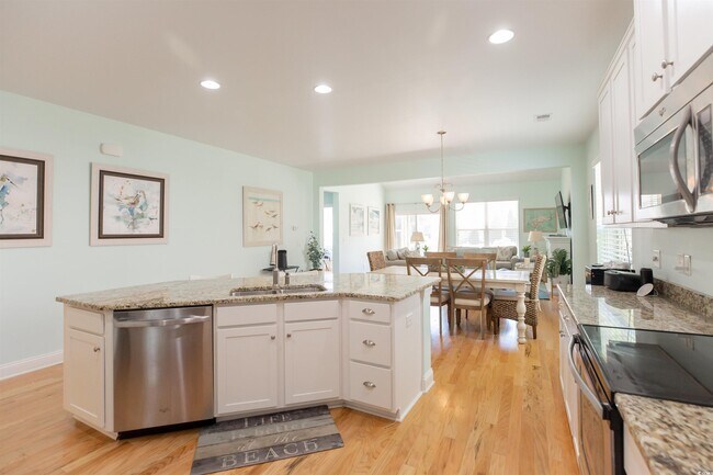 Building Photo - 1756 Orchard Dr